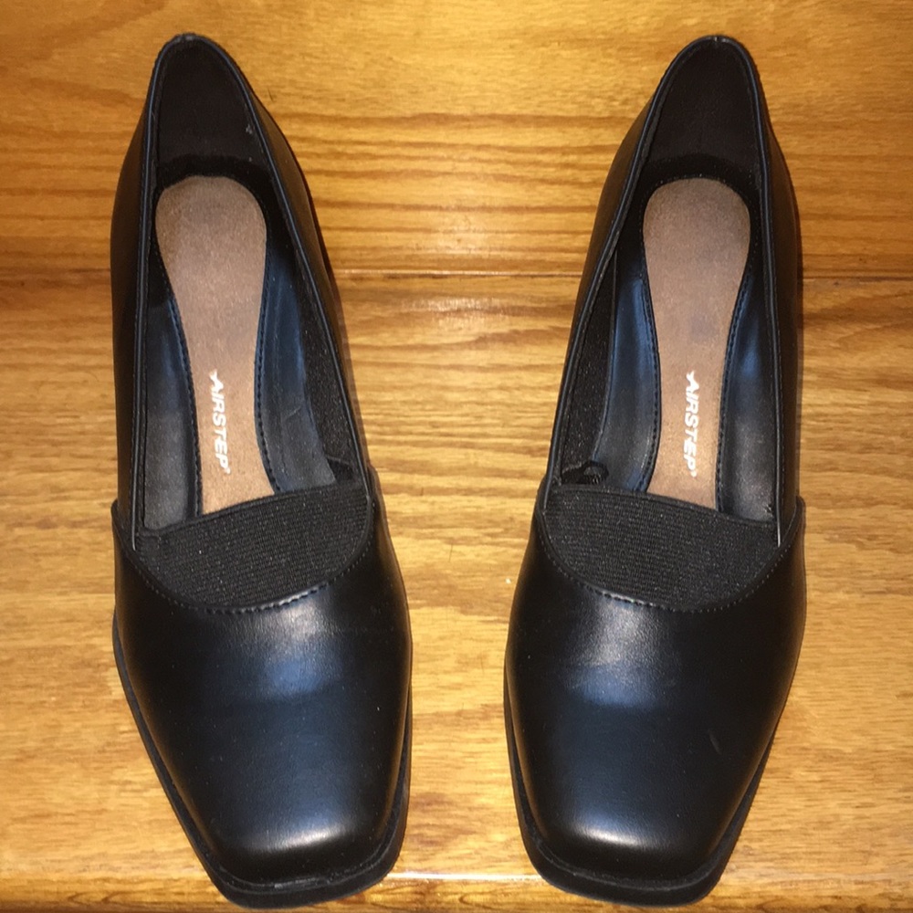 Brand new pumps
